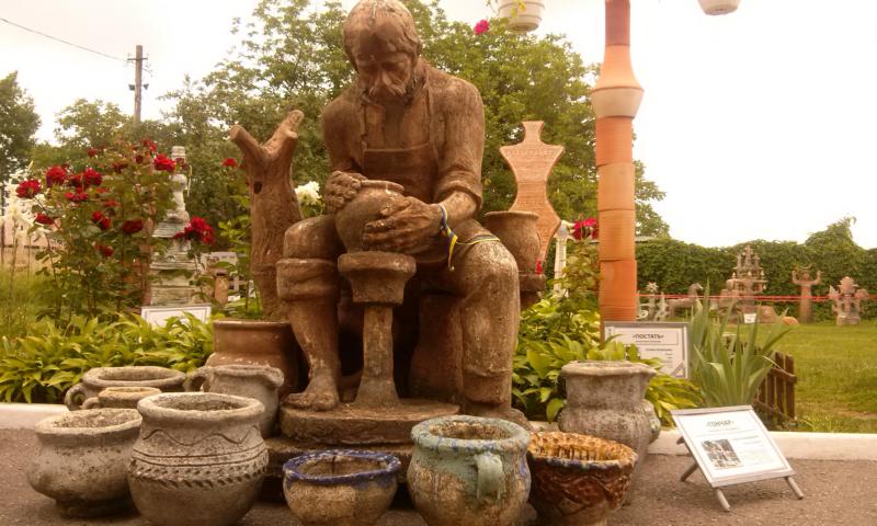 фото, Опошня, керамика, статуи, отзывы туристов, музей гончарства, 2015